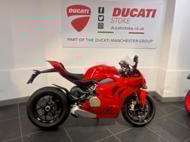 DUCATI PANIGALE V4