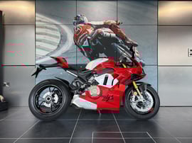 DUCATI PANIGALE V4 R